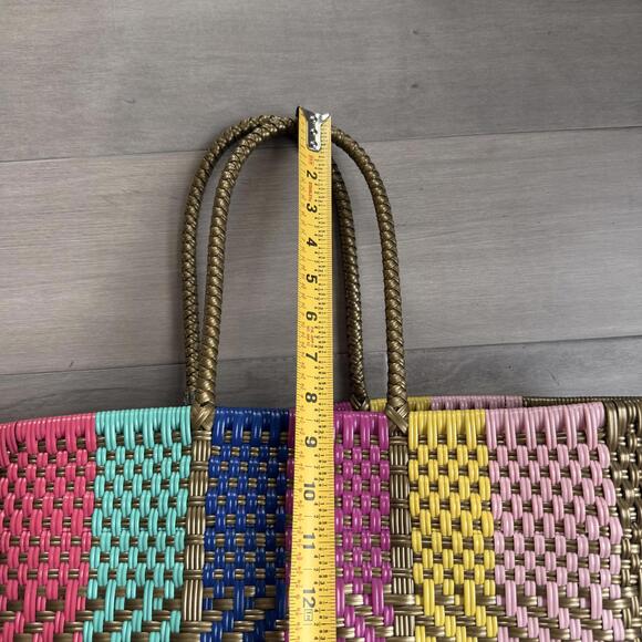 MARIA VICTORIA Large Woven Multi-Color Beach Shopping Tote Bag - Picture 7 of 9